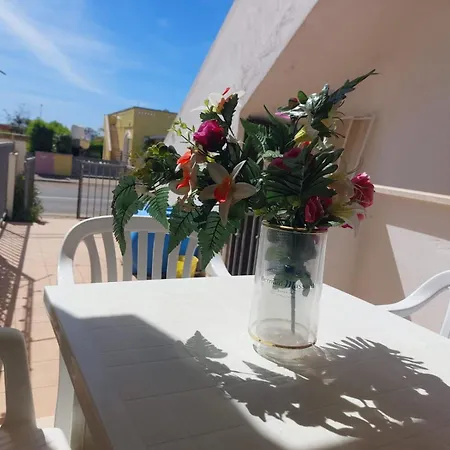 Bilocale Per L'affitto Estivo Hébergement de vacances *