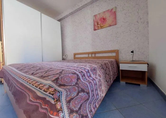 Bilocale Per L'affitto Estivo Torre Pali